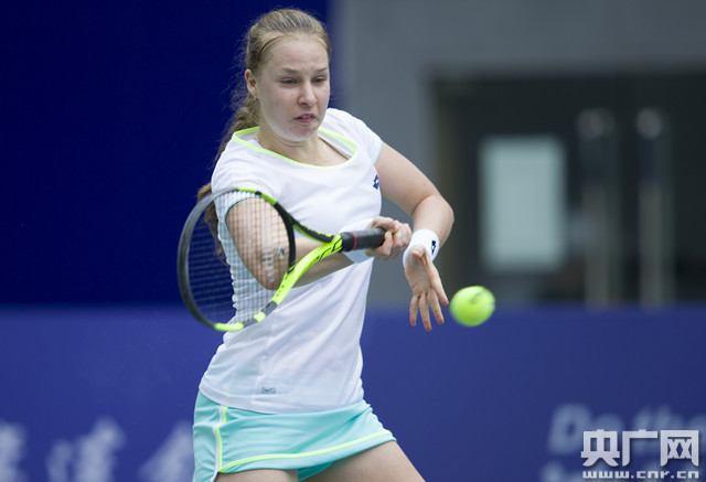 汰赛遇到瓶 汰赛遇到瓶